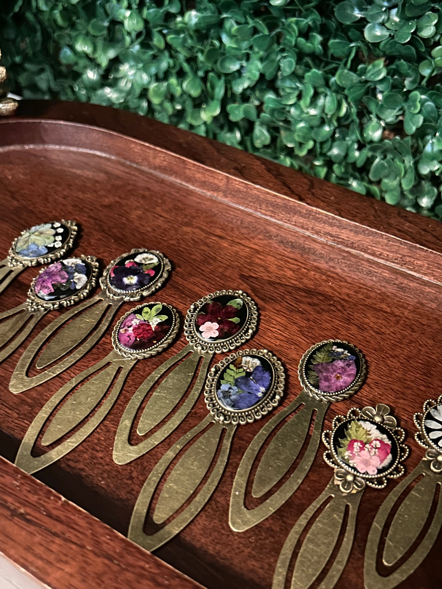 Original flower bookmark reveal