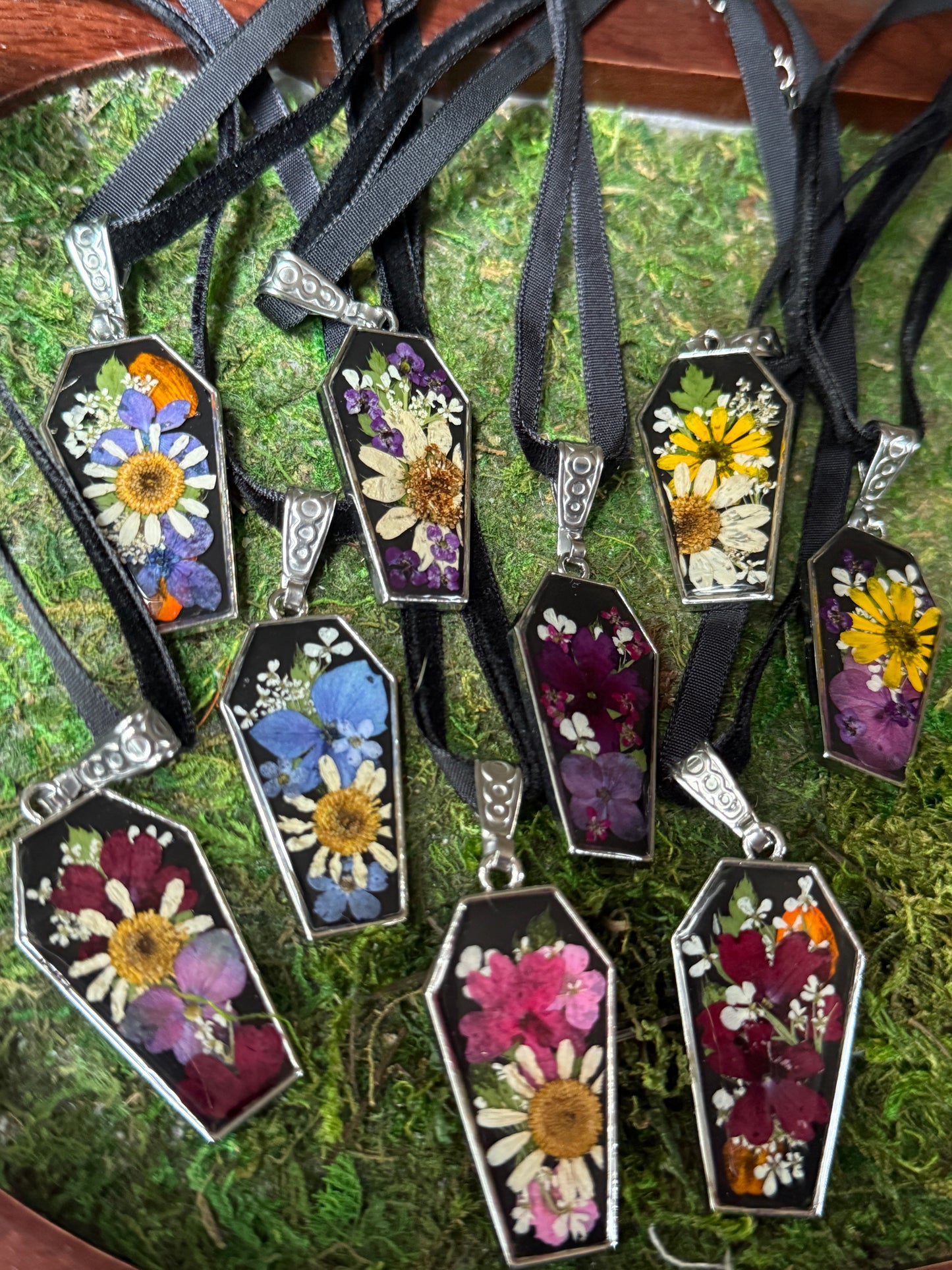 Coffin choker necklace reveal