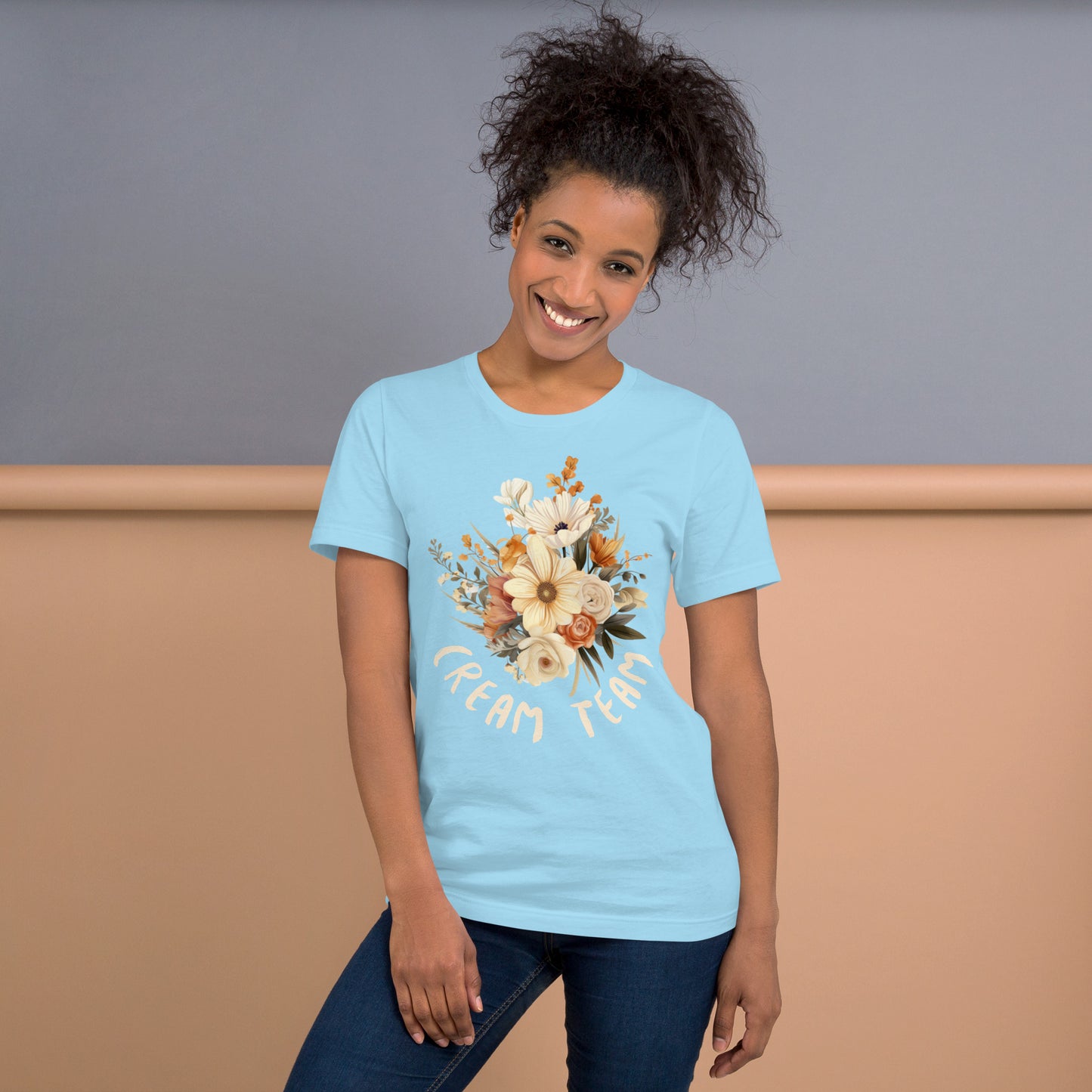 Cream Team Unisex t-shirt