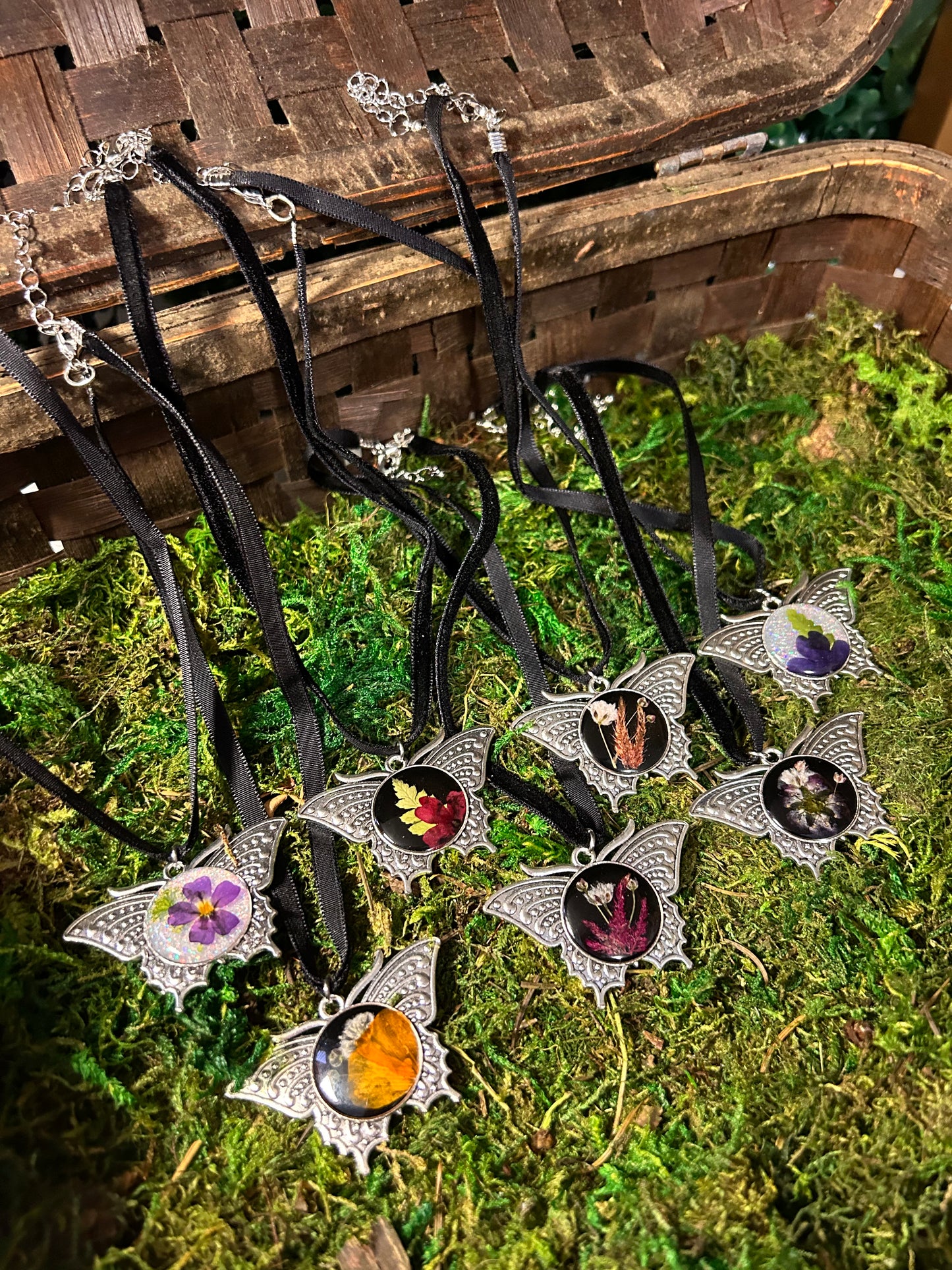 Flower butterfly choker reveal