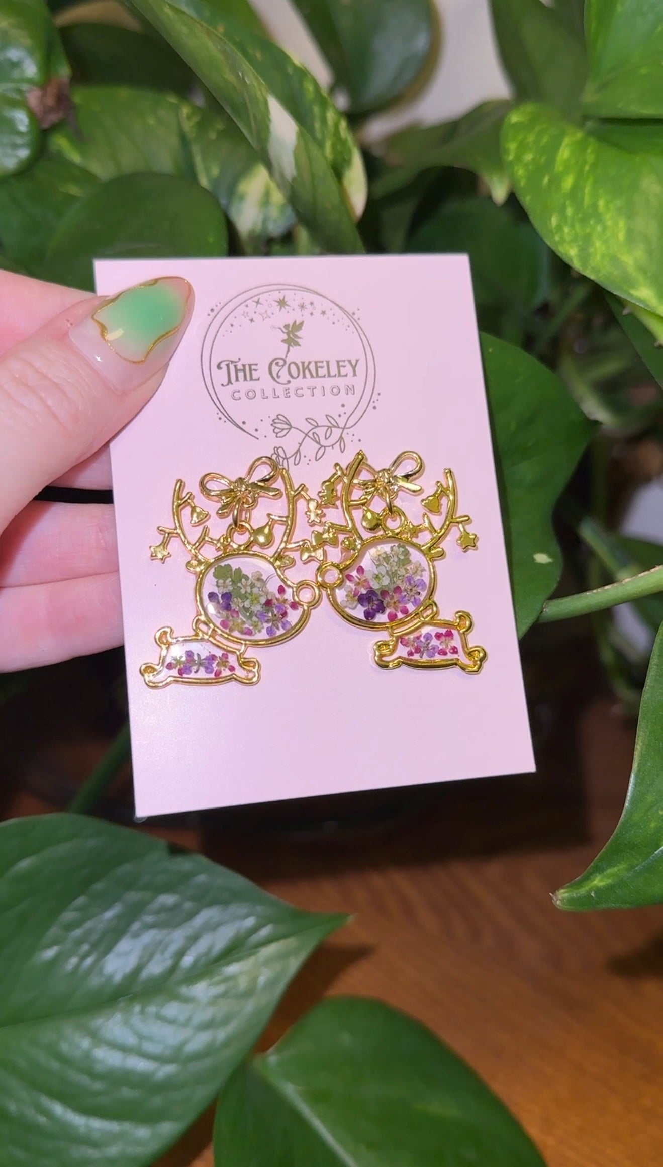 Reindeer U pick(LIVE) earrings (only 3 available)