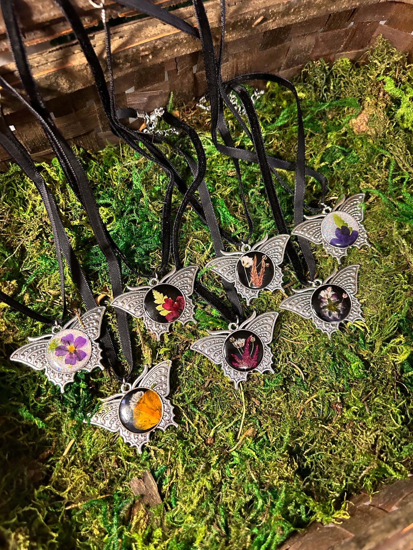 Flower butterfly choker reveal