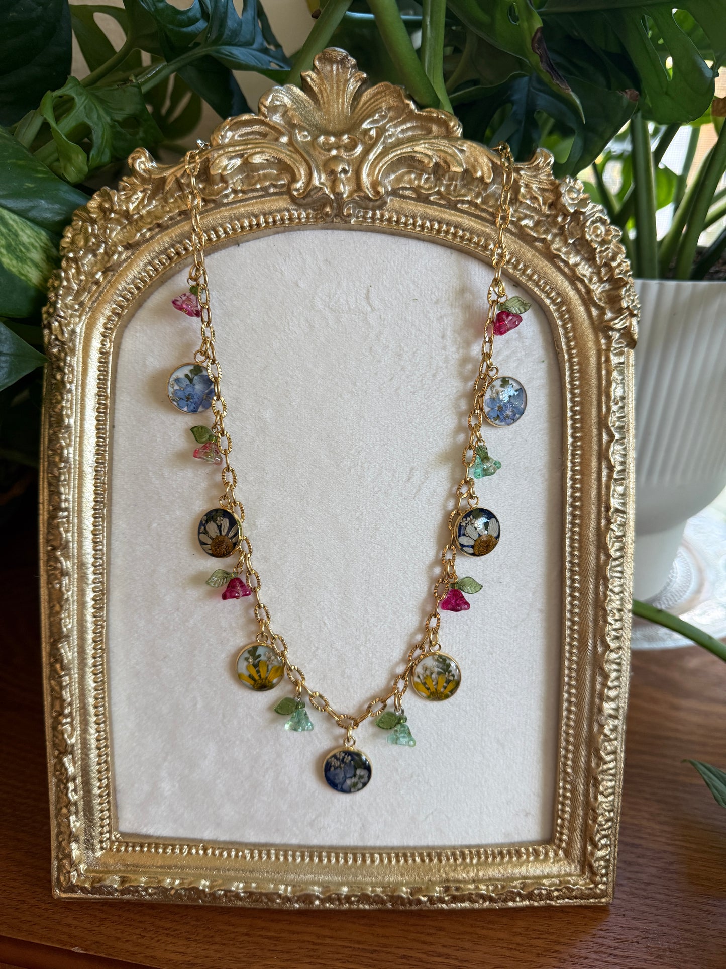 Gold charm necklace (pearlescent & sapphire)